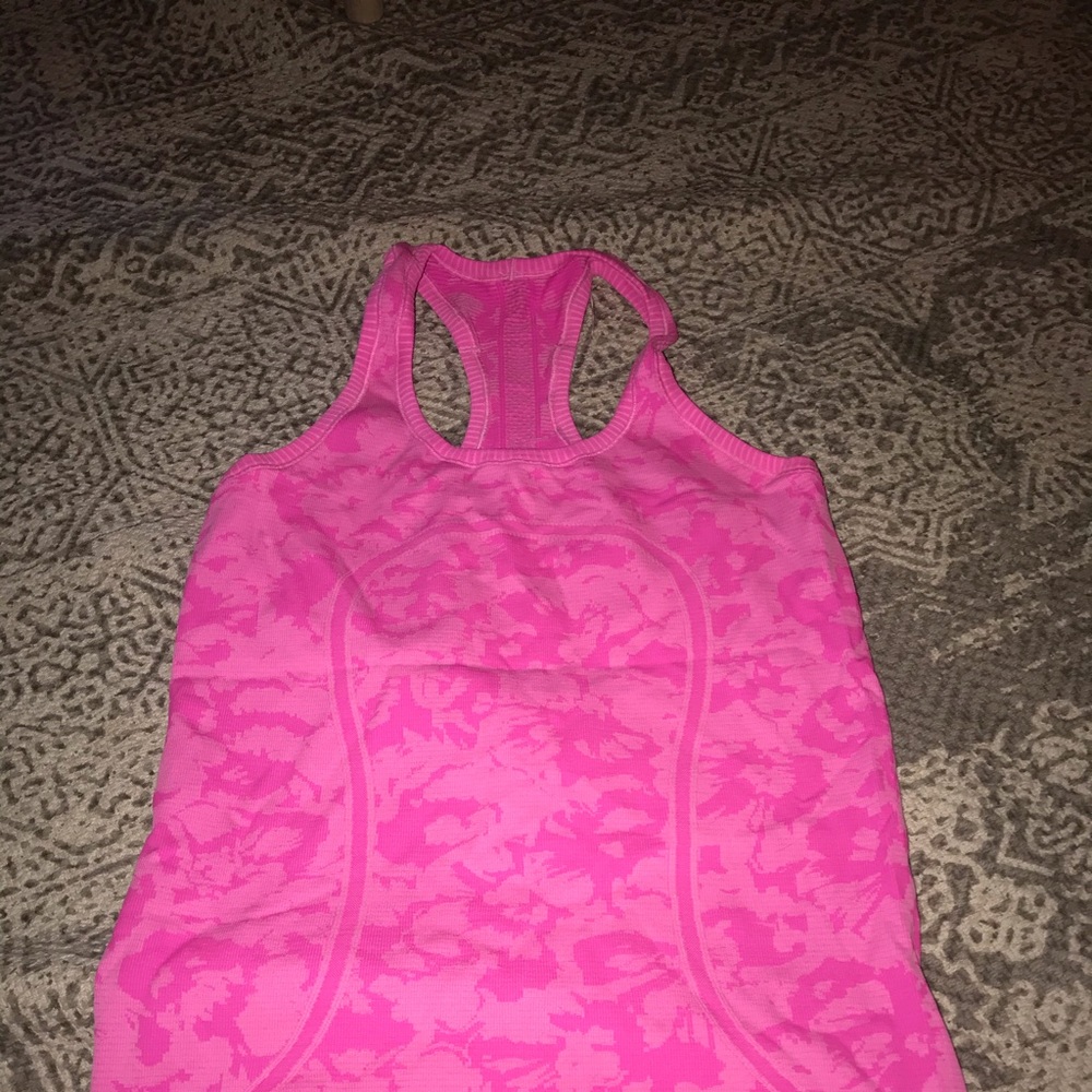 pink Lululemon tank top